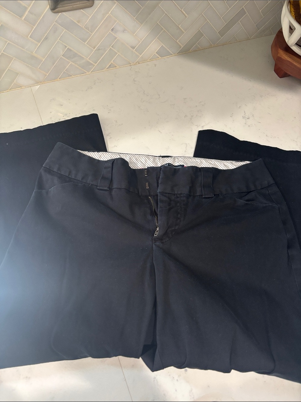 GAP Black Women's Capri Trousers